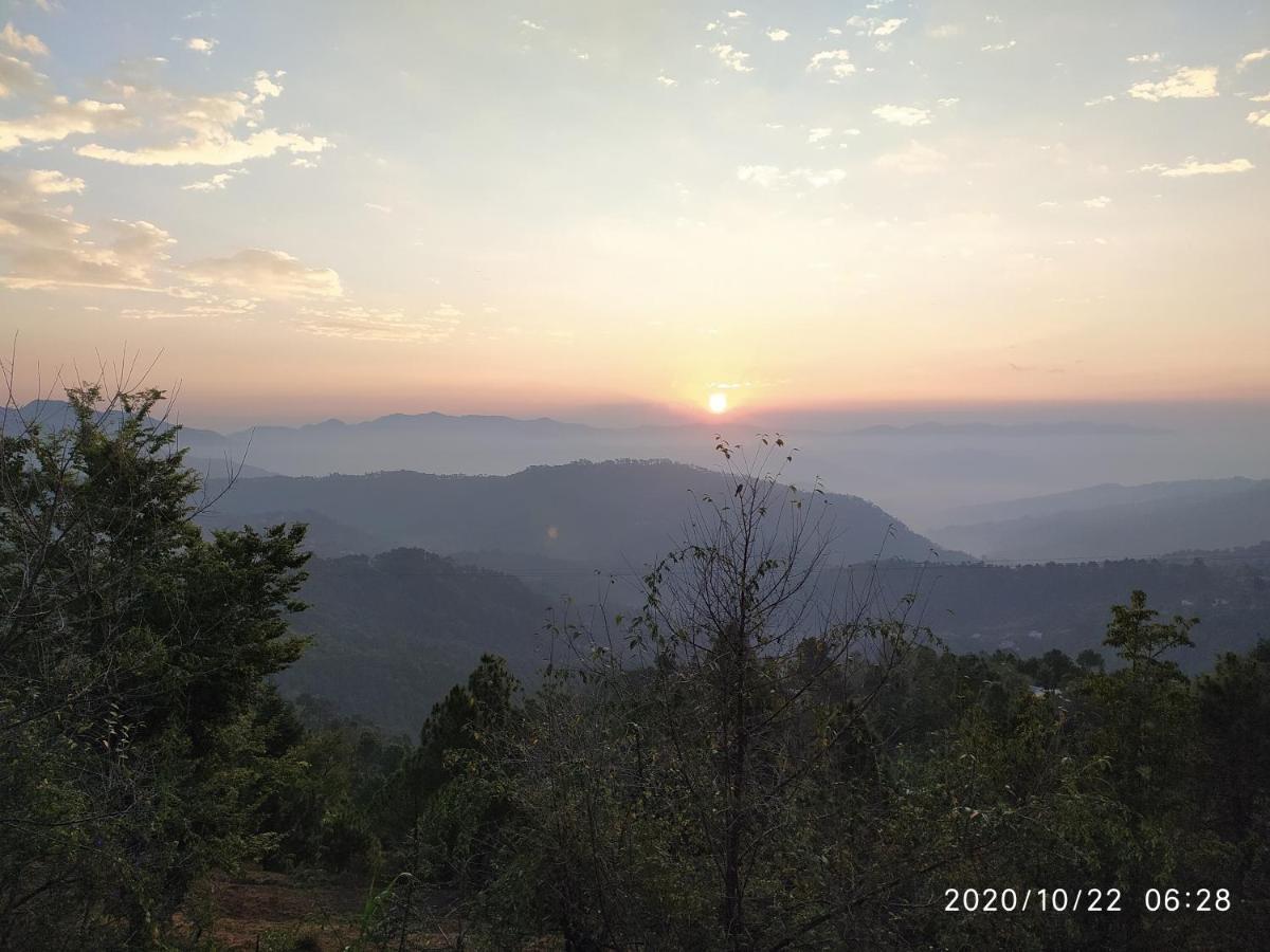 MangalMurti Himalyan Homestay Kasardevi Binsar Road Hawalbagh Dış mekan fotoğraf